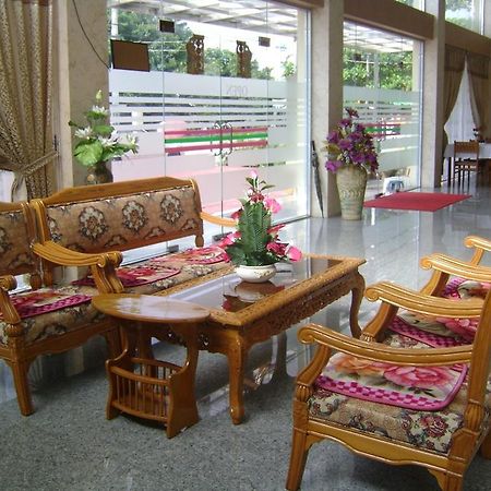 Royal Boss Hotel Rangoon Eksteriør billede