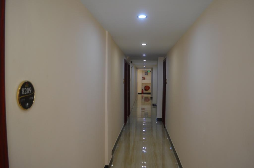 Royal Boss Hotel Rangoon Eksteriør billede